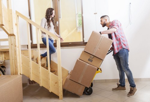 Local Watford storage service for household and commercial items